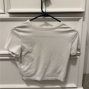 wild fable White Cropped Tee - Short Sleeve Crew